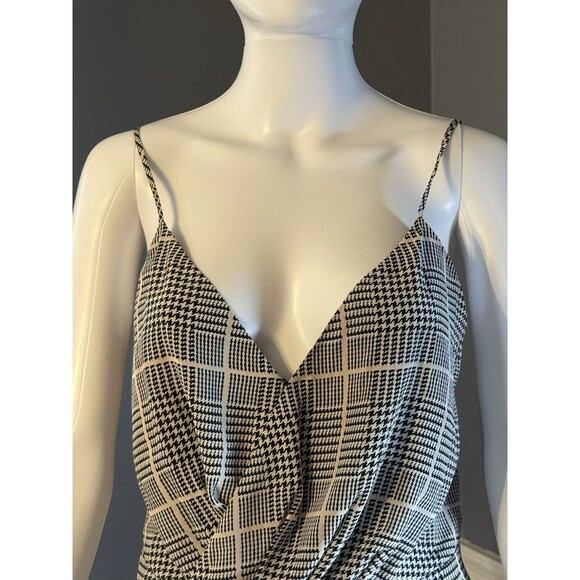 L'AGENCE Chiara Camisole Tank 100% Silk Herringbone Plaid Peplum Romantic SZ S - Picture 2 of 13
